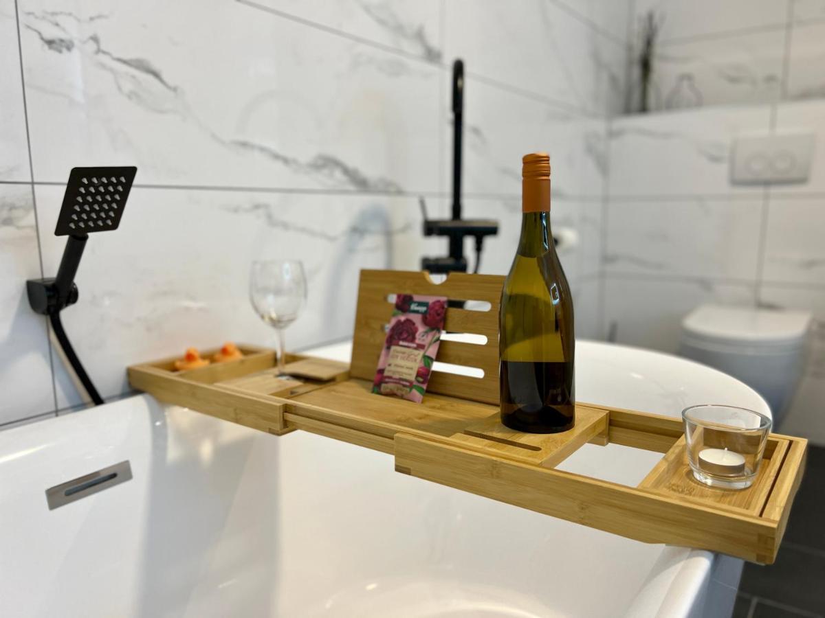 Junipro Luxury Apartments Bosen-Eckelhausen Ngoại thất bức ảnh